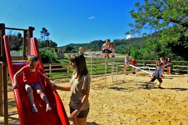 /campings/francia/aquitania/dordona-perigord/Les Chenes Verts/camping-domaine-des-chenes-verts-1483309429-xl.jpg